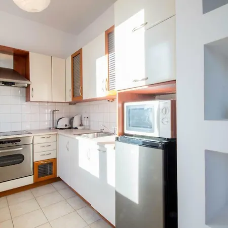 For 7 People In The Old Town Apartamento